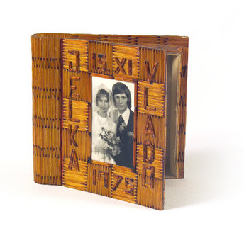 Box made of matches.