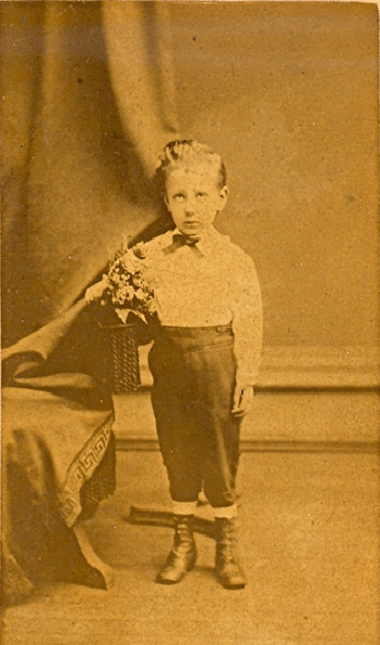 Hidden mother in unsettling Victorian photograph of children